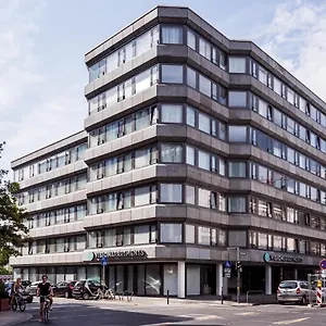 Skyreach Bizzstay - Wohnen Am Main Daire