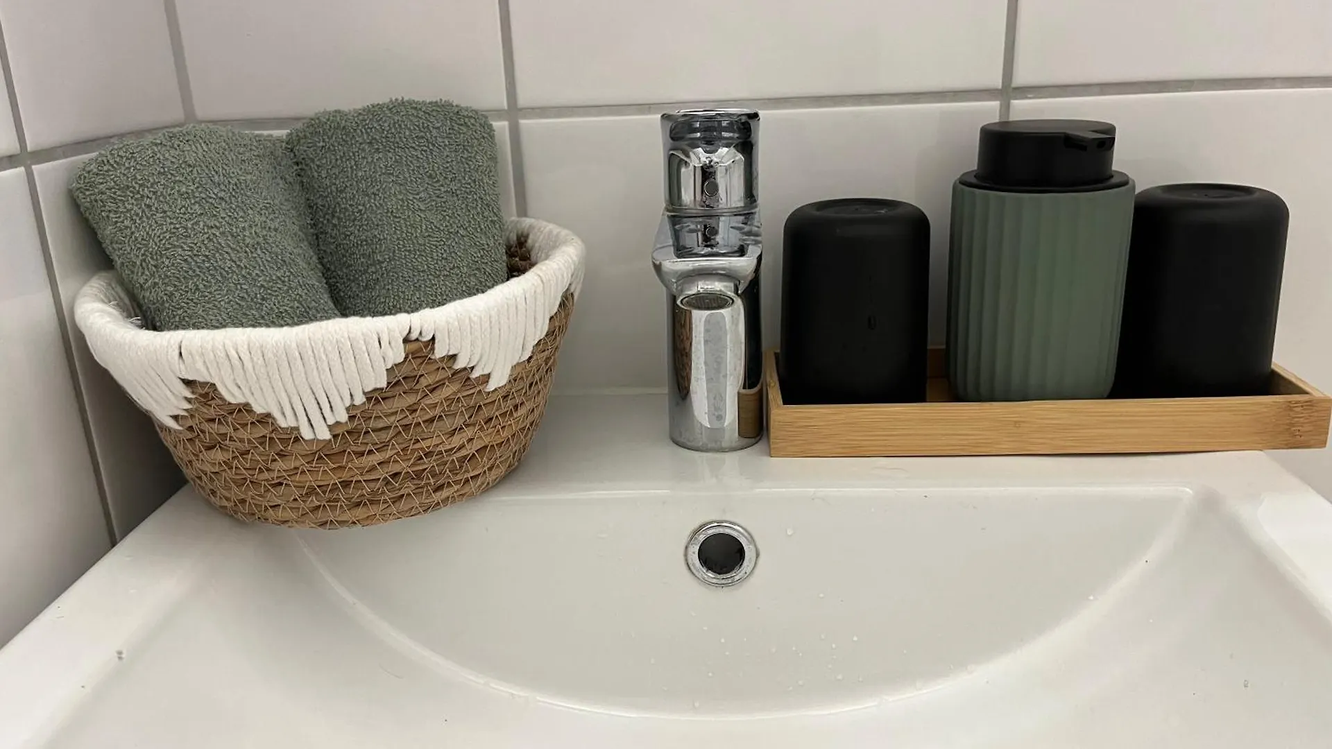 Apartment 24H Check In - Modern Apartment - Studio In Good Located - Klein Aber Fein In Metropole Frankfurt Frankfurt am Main 0*,